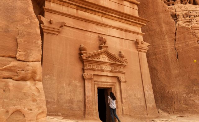 Grobnica Madain Saleh blizu savdskega mesta al-Ula, vpisana v Unescov seznam svetovne dediščine. FOTO: Fayez Nureldine/AFP