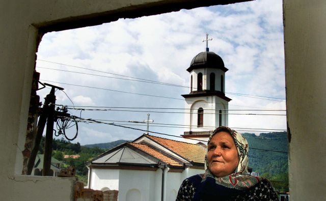 Fata Orlović je izjavila, da bi ravnala enako, tudi če bi bila na njenem dvorišču protipravno zgrajena džamija. FOTO: Danilo Krstanović/Reuters