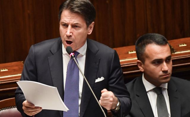 Italijanski premier Giuseppe Conte in zunanji minister ter vodja G5Z Luigi di Maio. Foto AFP