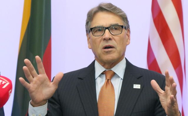 Ameriški minister za energijo Rick Perry. FOTO: Petras Malukas/AFP