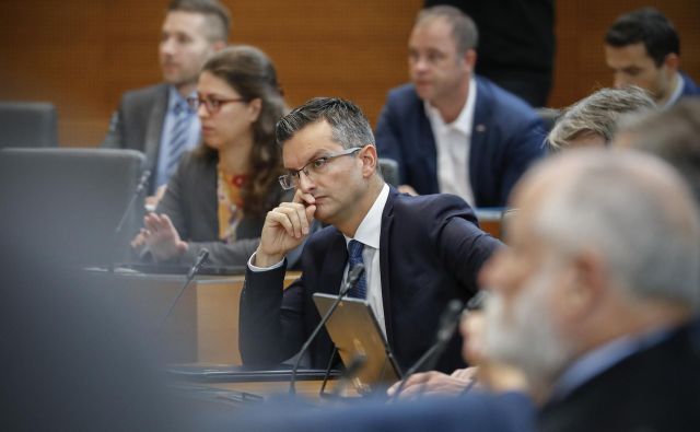 Premier Šarec se bo jutri sestal še z dvema skupinama nezadovoljnih s politiko vlade – s predstavniki delodajalcev in sindikatov, ki sodelujejo v ekonomsko-socialnem svetu. FOTO:Uroš Hočevar