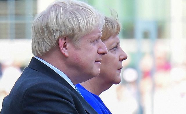 Boris Johnson in Angela Merkel med njunim srečanjem v Berlinu avgusta letos. Foto:Afp