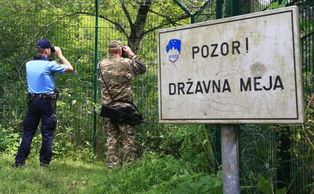 Slovenska politika izraža resne pomisleke o izpolnjevanju hrvaških pogojev za vstop v schengen. FOTO: Tomi Lombar/Delo