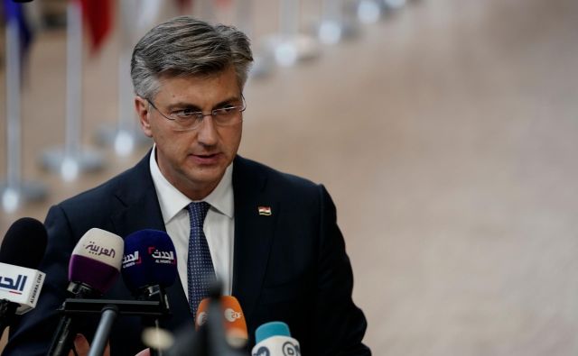 Plenković je izrazil prepričanje, da Slovenija ne more v nedogled blokirati vstop Hrvaške v schengen. FOTO: Kenzo Tribouillard/AFP