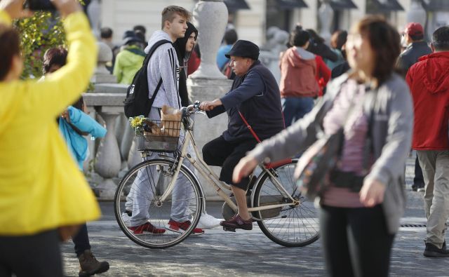 Predlog bo glede na napovedi poslanskih skupin ocenjen kot primeren za nadaljnjo obravnavo. FOTO: Leon Vidic/Delo