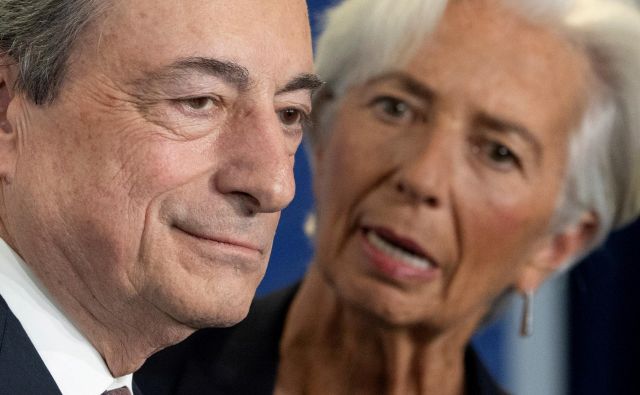 Christine Lagarde je na čelu ECB zamenjala Maria Draghija. FOTO: Reuters