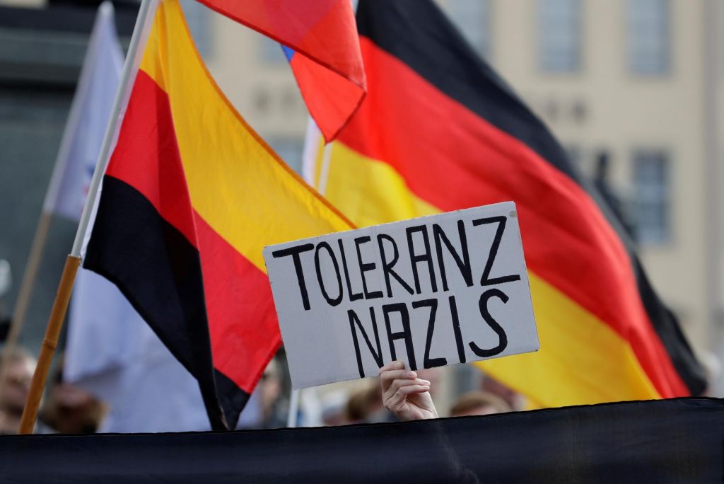Dresden razglasil izredno stanje zaradi neonacizma