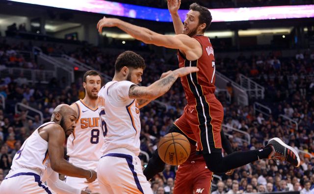 Goran Dragić je izenačil svoj strelski rekord v sezoni. FOTO: Joe Camporeale/Reuters