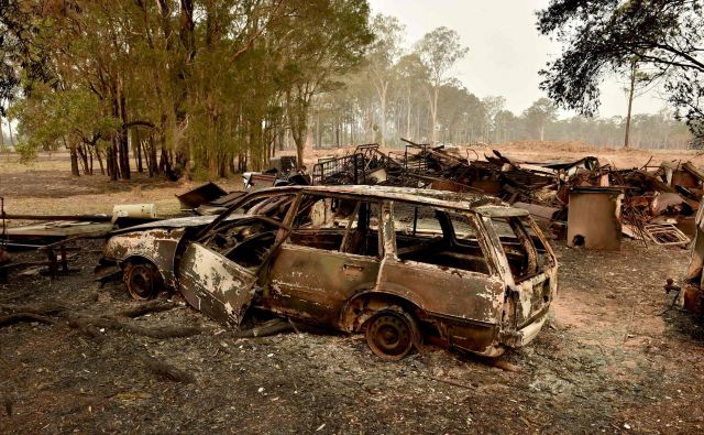 Posledice požarov v kraju Old Bar severno od Sydneyja. FOTO: Peter Parks/AFP