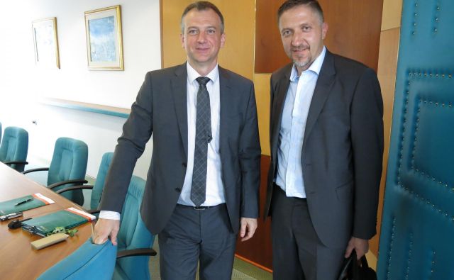 Danes razrešeni predsednik uprave Intereurope Ernest Gortan in nekdanji predsednik nadzornega sveta družbe Klemen Boštjančič. Foto Boris Šuligoj