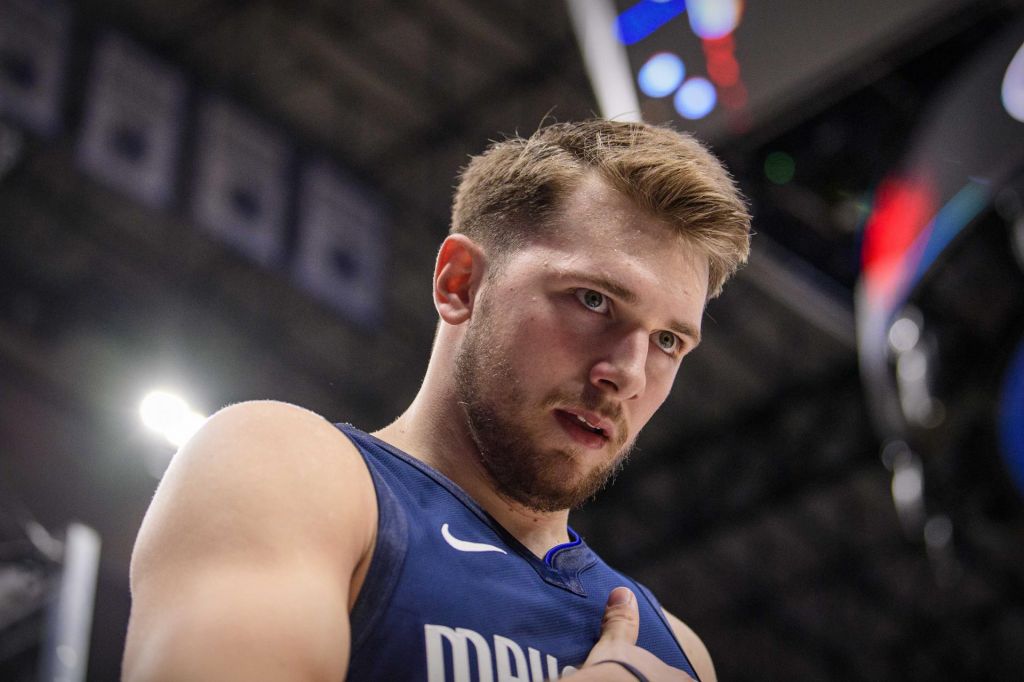 Dončić, junak zmage nad prvaki NBA