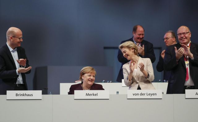 Nemška krščanska demokracija še nima dokončnega odgovora na to, v katero smer bi morala skreniti po slovesu Angele Merkel. Foto AFP