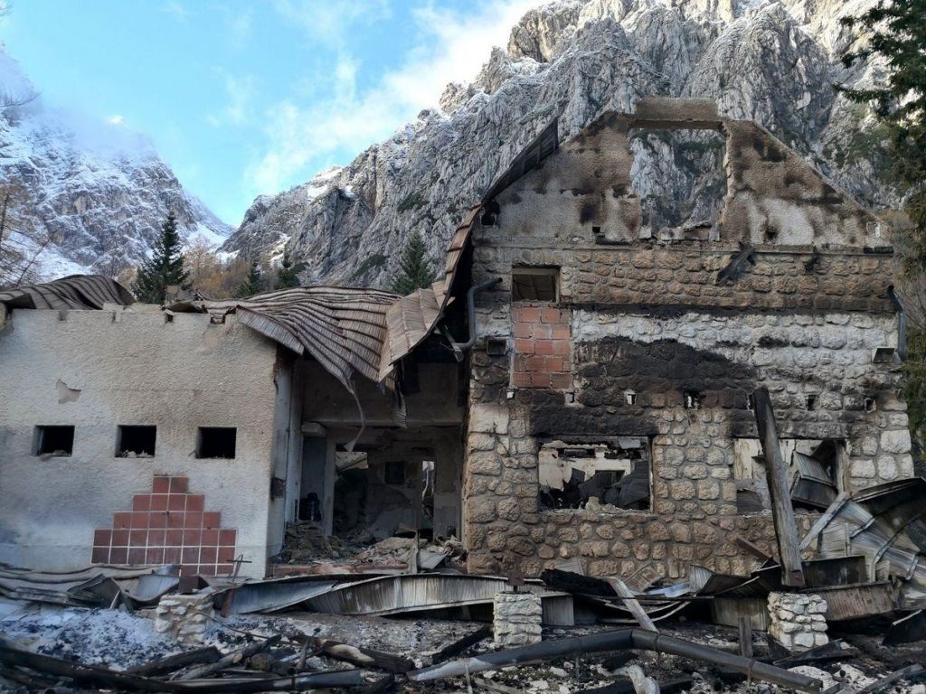 Poslanci enotno na pomoč pri sanaciji planinskih domov na Okrešlju in Korošici