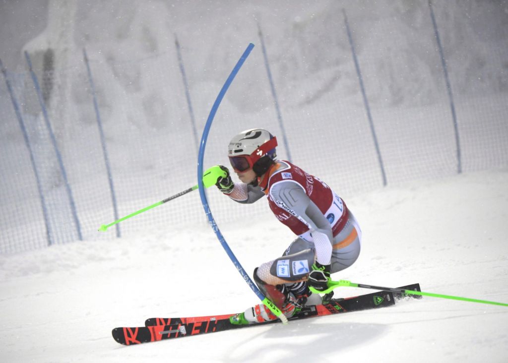 Kristoffersenu uvodni slalom, oba Slovenca do točk