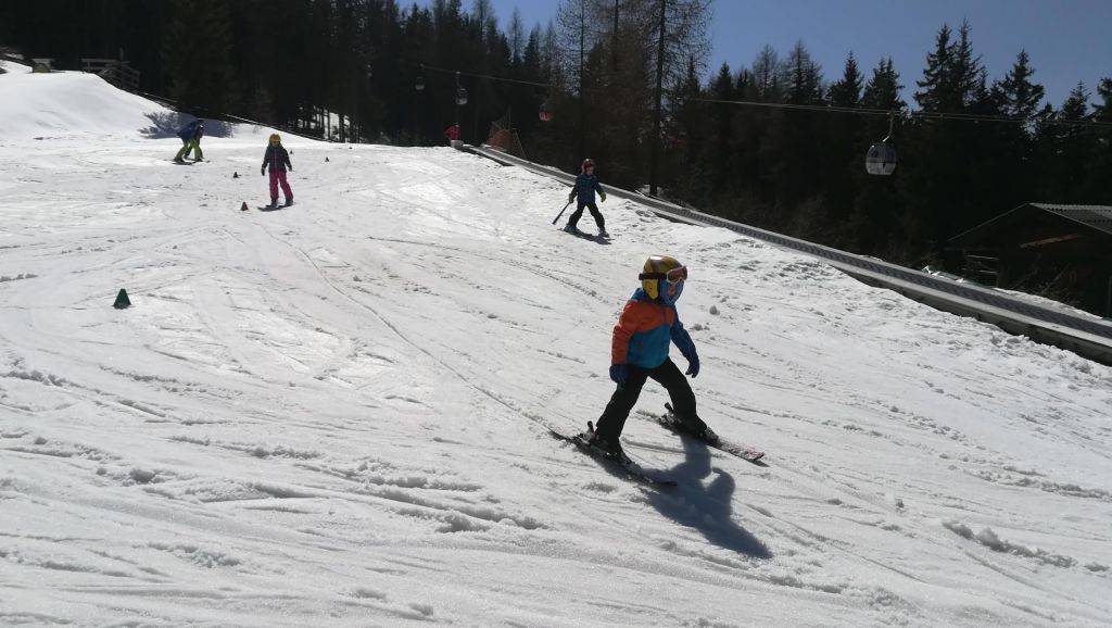 FOTO:Že tri besede v slovenščini so zadostovale za prvo smučanje