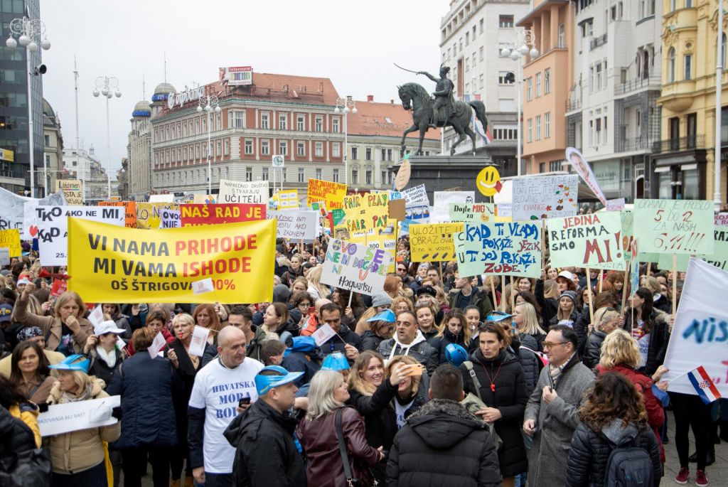 Šolski sindikati grozijo z rušenjem vlade