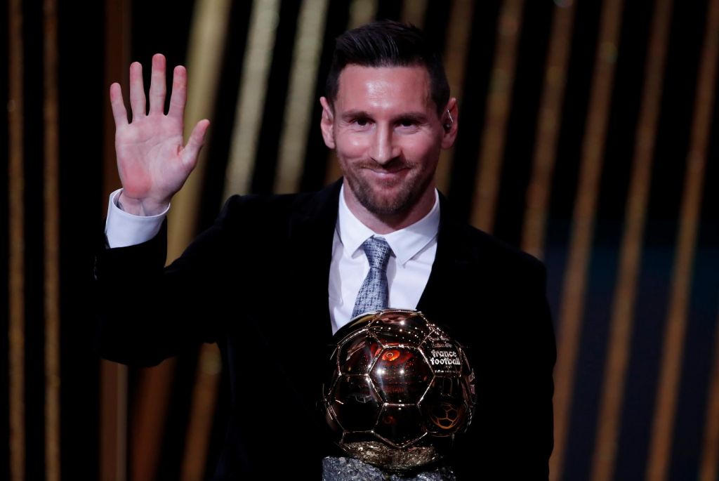 Lionel Messi prejel v Parizu zgodovinsko šesto zlato žogo