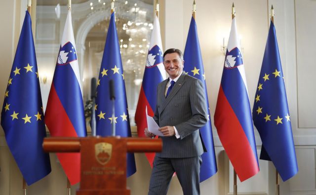 »Kakšen fantastičen dan,« je izjavil predsednik republike Borut Pahor pred desetimi leti, ko je kot slovenski premier s svojo hrvaško kolegico Jadranko Kosor podpisal arbitražni sporazum. FOTO: Leon Vidic/Delo