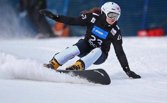 Gloria Kotnik je polfinale zgrešila za stotinko sekunde. FOTO: Tadej Regent/Delo