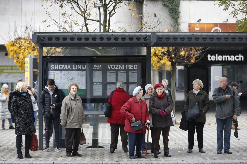 Odslej ženske z enakimi pogoji kot moški