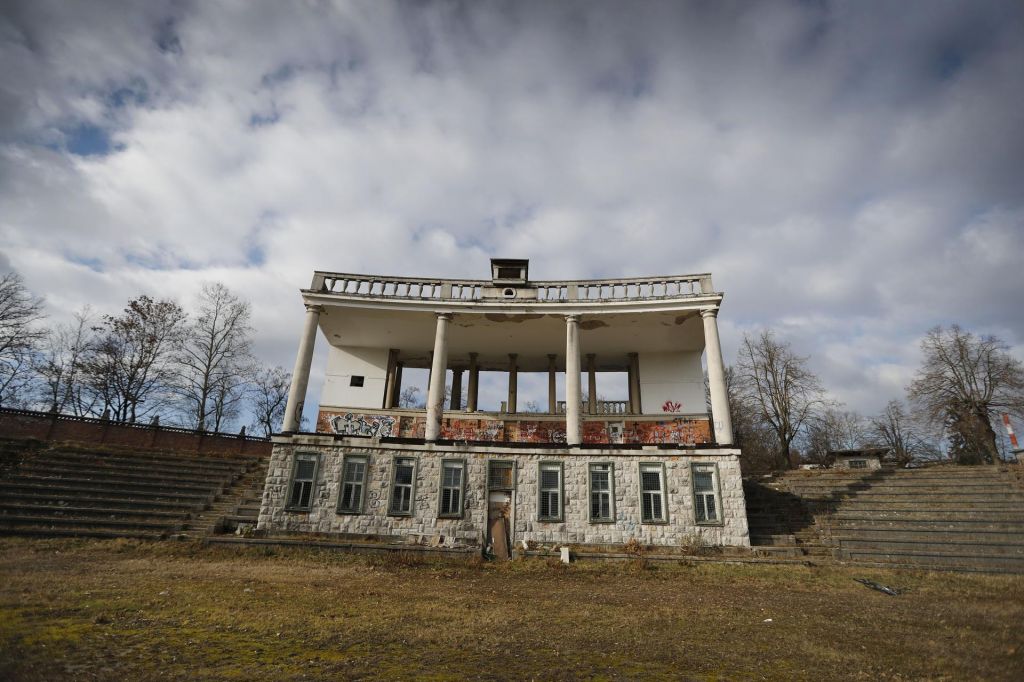 Čuvaji kulturne dediščine proti obnovi Plečnikovega stadiona