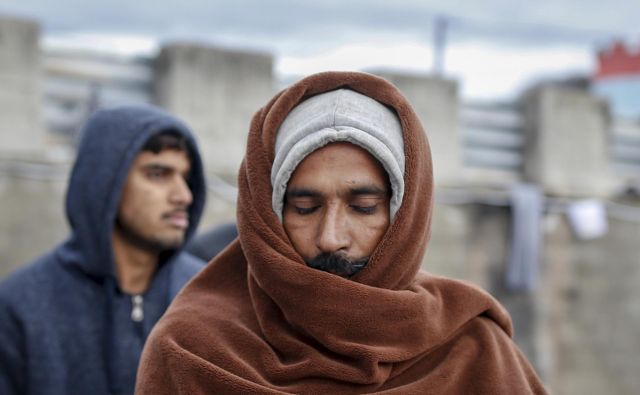 Prizor iz begunskega taborišča Miral v Veliki Kladuši, ki ga ureja in upravlja Mednarodna organizacija za migracije. FOTO: Matej Družnik/Delo