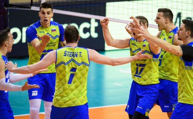 Slovenski odbojkarji so odpravili tudi gostitelje olimpijskih kvalifikacij. FOTO: Conny Kurth/CEV