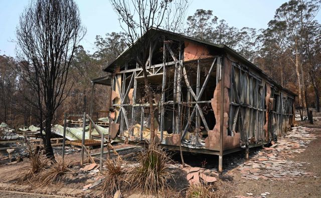 Požari na območju gore Gospers severozahodno od Sydneyja so goreli skoraj tri mesece. FOTO: Peter Parks/AFP