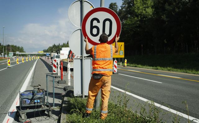 Zastoji zaradi del se začno aprila. FOTO: Leon Vidic/Delo