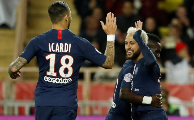 Tudi občasno kontroverzna Mauro Icardi in Neymar sta se podredila pariškemu kolektivu. FOTO: Reuters