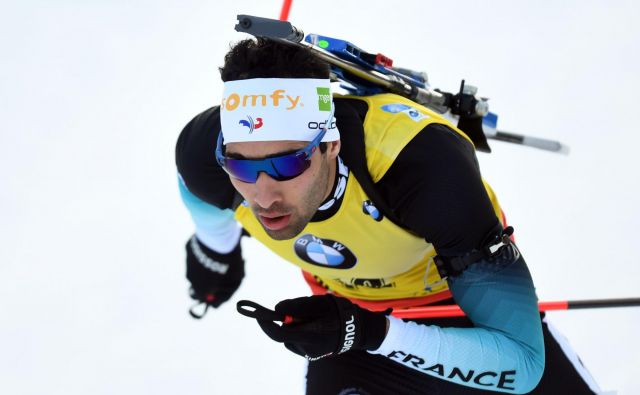 Francoski biatlonec Martin Fourcade je v tej sezoni zmagal že tretjič zapored. FOTO: AFP