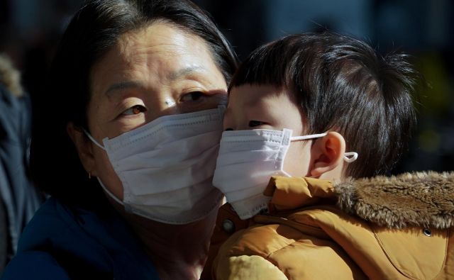 Najostrejši ukrepi sicer še vedno veljajo v provinci Hubei. FOTO: Reuters