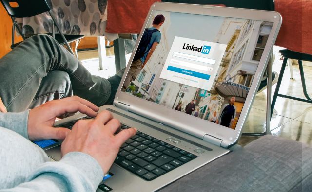 Na portalu LinkedIn Learning smo lani najpogosteje iskali tečaje o excelu, programskem jeziku Python, projektnem vodenju in spletnem marketingu. FOTO: Shutterstock