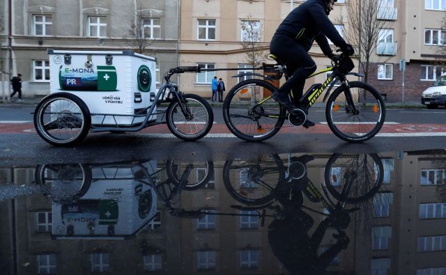 Praga je preobremenjena s turisti. FOTO: David W Cerny/Reuters