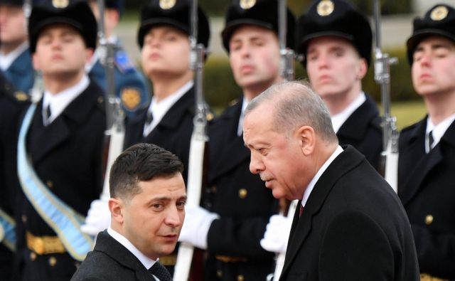 Ukrajinski predsednik Volodimir Zelenski je gostil turškega kolega Recep Tayip Erdoğana. FOTO: Afp