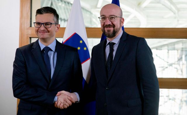 Tako premier Marjan Šarec kot predsednik evropskega sveta Charles Michel prihajata iz liberalne politične družine (Alde).  FOTO: Virginia Mayo/AFP