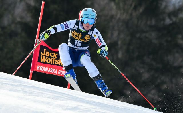 Meta Hrovat je prismučala do zmagovalnega odra. FOTO: Jure Makovec/Afp