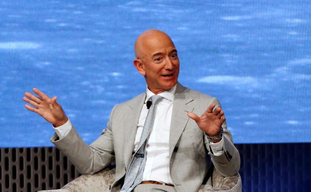 Jeff Bezos bo deset milijard dolarjev daroval za boj proti podnebnim spremembam. FOTO: Katherine Taylor/Reuters