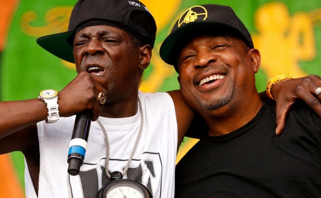 Flavor Flav (levo) in Chuck D (desno) sta sodelovala četrt stoletja. FOTO: Jonathan Bachman/Reuters