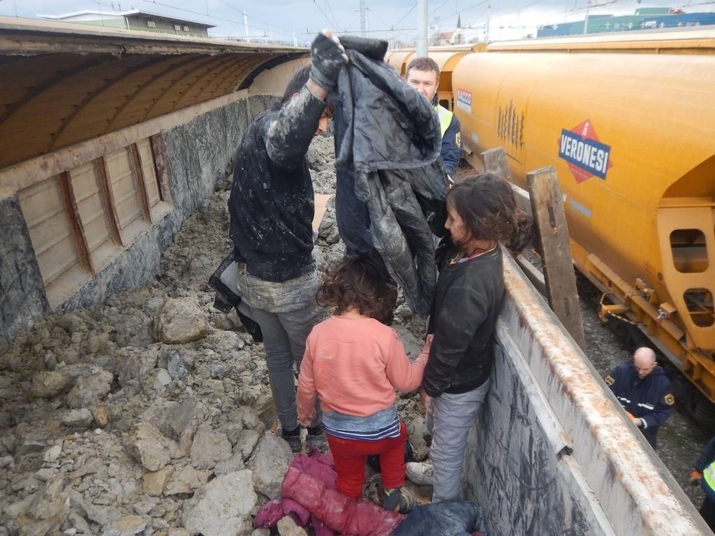 FOTO:Obupani poskus prehoda čez mejo pri Dobovi