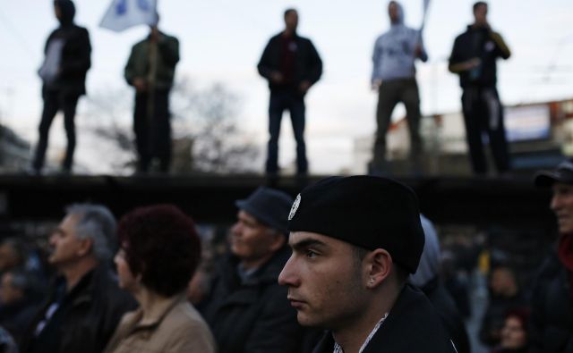 Protest v podporo srbskemu ultranacionalističnemu politiku Vojislavu Šešlju pred štirimi leti v Beogradu. Foto: Reuters