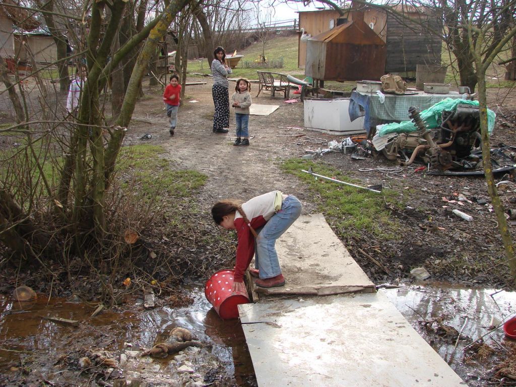 FOTO:Romom spodletel poskus na evropskem sodišču za človekove pravice