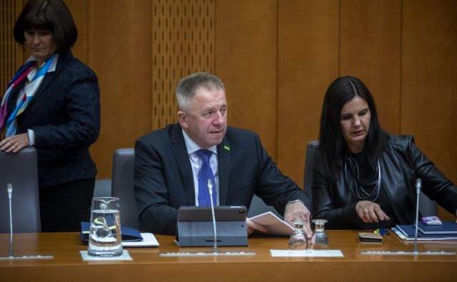 Zdravko Počivalšek se je včeraj zaradi vročine in slabega počutja testiral na koronavirus. FOTO: Voranc Vogel/Delo