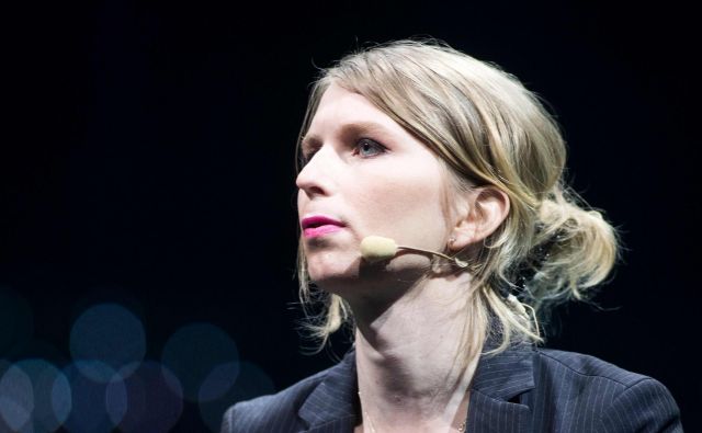 Žvižgačica Chelsea Manning je bila po letih za rešetkami včeraj izpuščena iz zapora. FOTO: Lars Hagberg/AFP