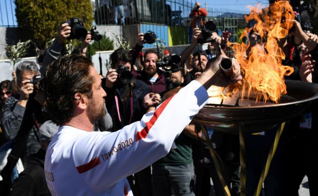 Bakla bo svojo pot po Japonski začela 26. marca, prihod ognja na japonska tla pa se pričakuje 20. marca. FOTO: Reuters