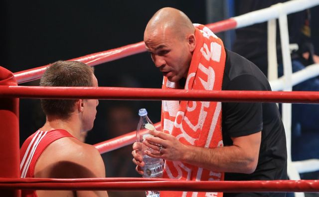 Dejan Zavec se po uspešni karieri profesionalnega boksarja dokazuje tudi kot trener. FOTO: Tadej Regent