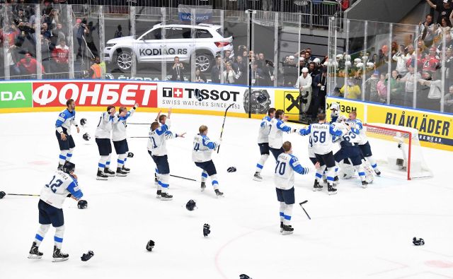 Pred enim letom so se naslova svetovnih prvakov v Bratislavi veselili finski hokejisti. FOTO: AFP