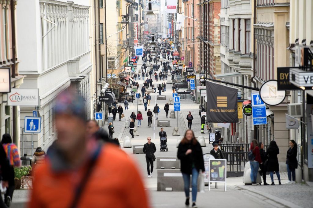 Švedski je usojeno biti zgled – toda kakšen?