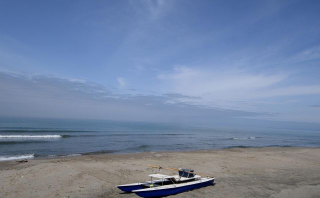 Plaže po Italiji samevajo, na njih pa bodo tudi poleti prevladovali domači obiskovalci. FOTO: Alberto Lingria/Reuters