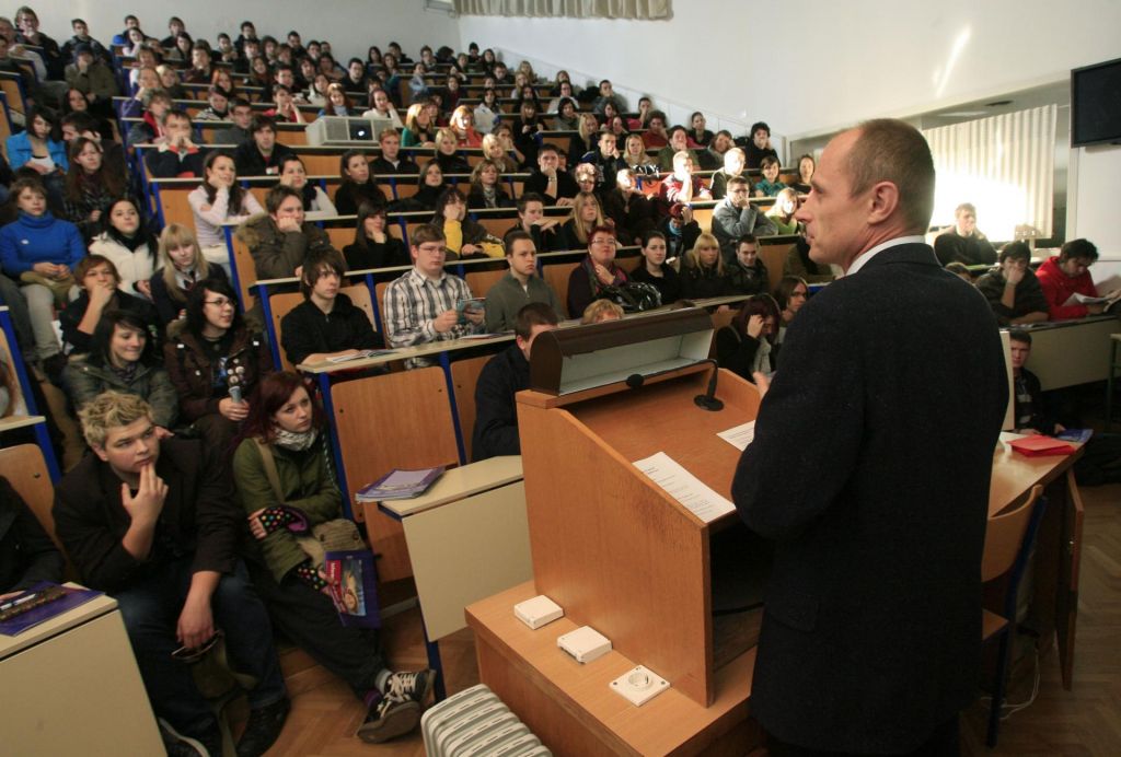 FOTO:Študenti ljubljanske univerze se ne bodo vrnili v predavalnice